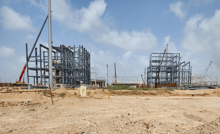 Heavy structural steel erection on a railway bridge project by Boltorq Infracon